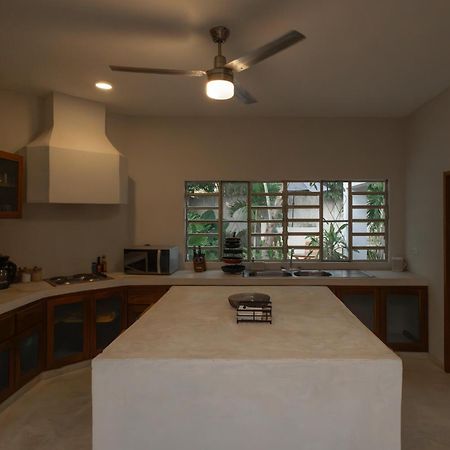 La Sultana Amazing New House With Pool Villa วัลลาโดลิด ภายนอก รูปภาพ